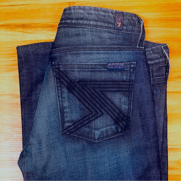 7 For All Mankind Flynt Mid-Rise Flare Jeans Sz 28 - Picture 3 of 5